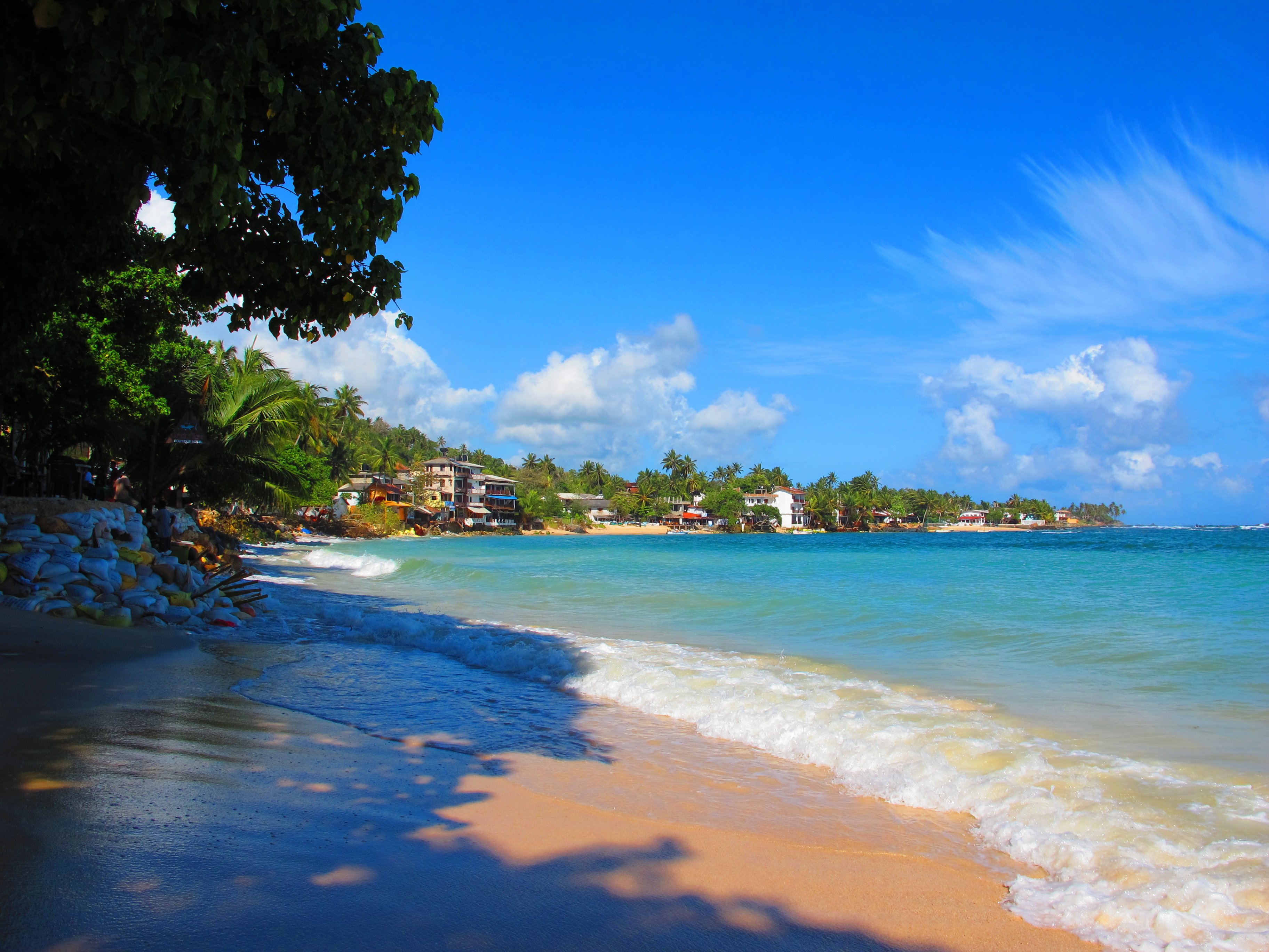 乌纳瓦图纳海滩沉船潜水