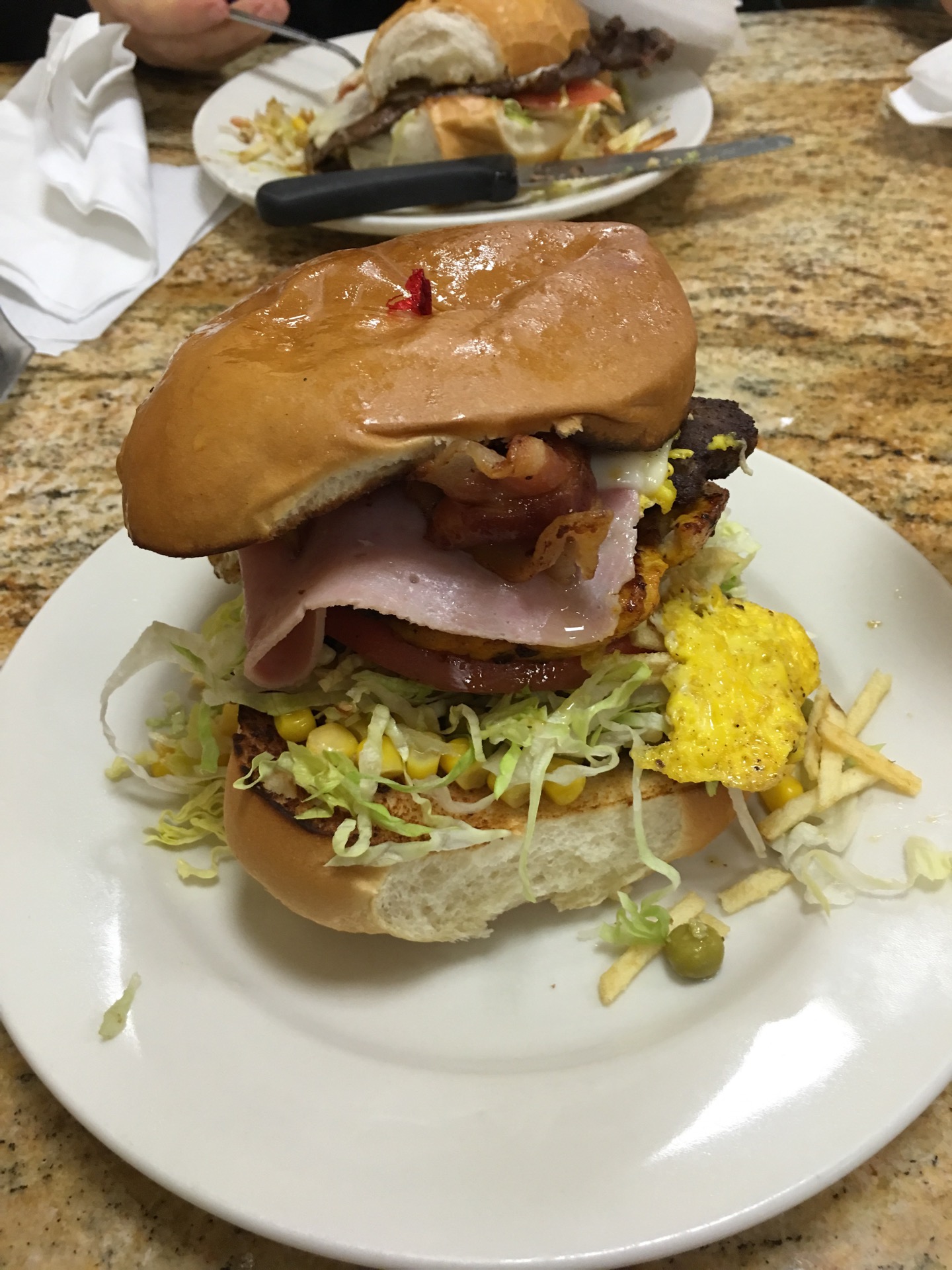 2021santanas plaza cafe美食餐厅,if you are hungry and want .