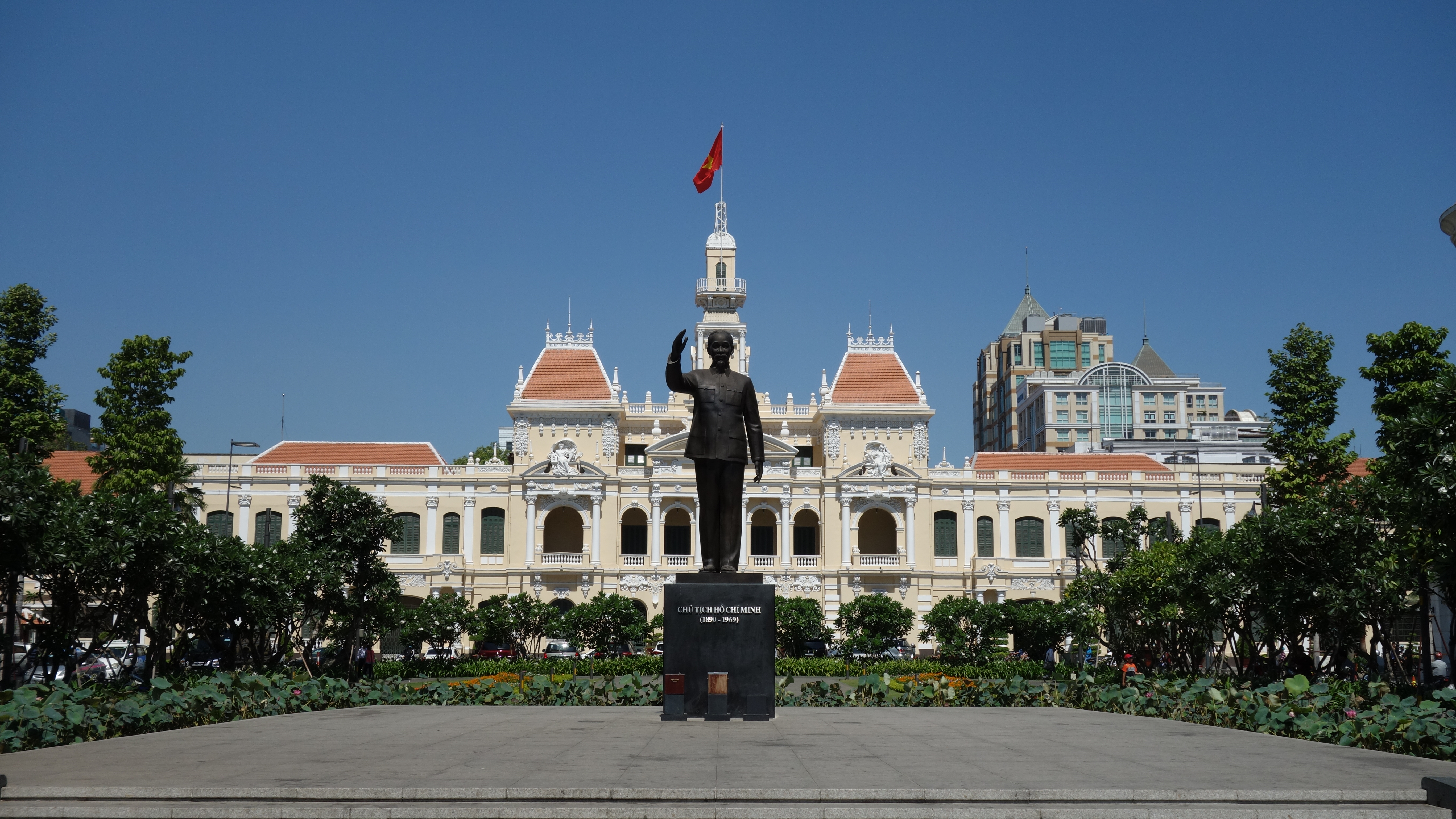 西贡市政厅图片