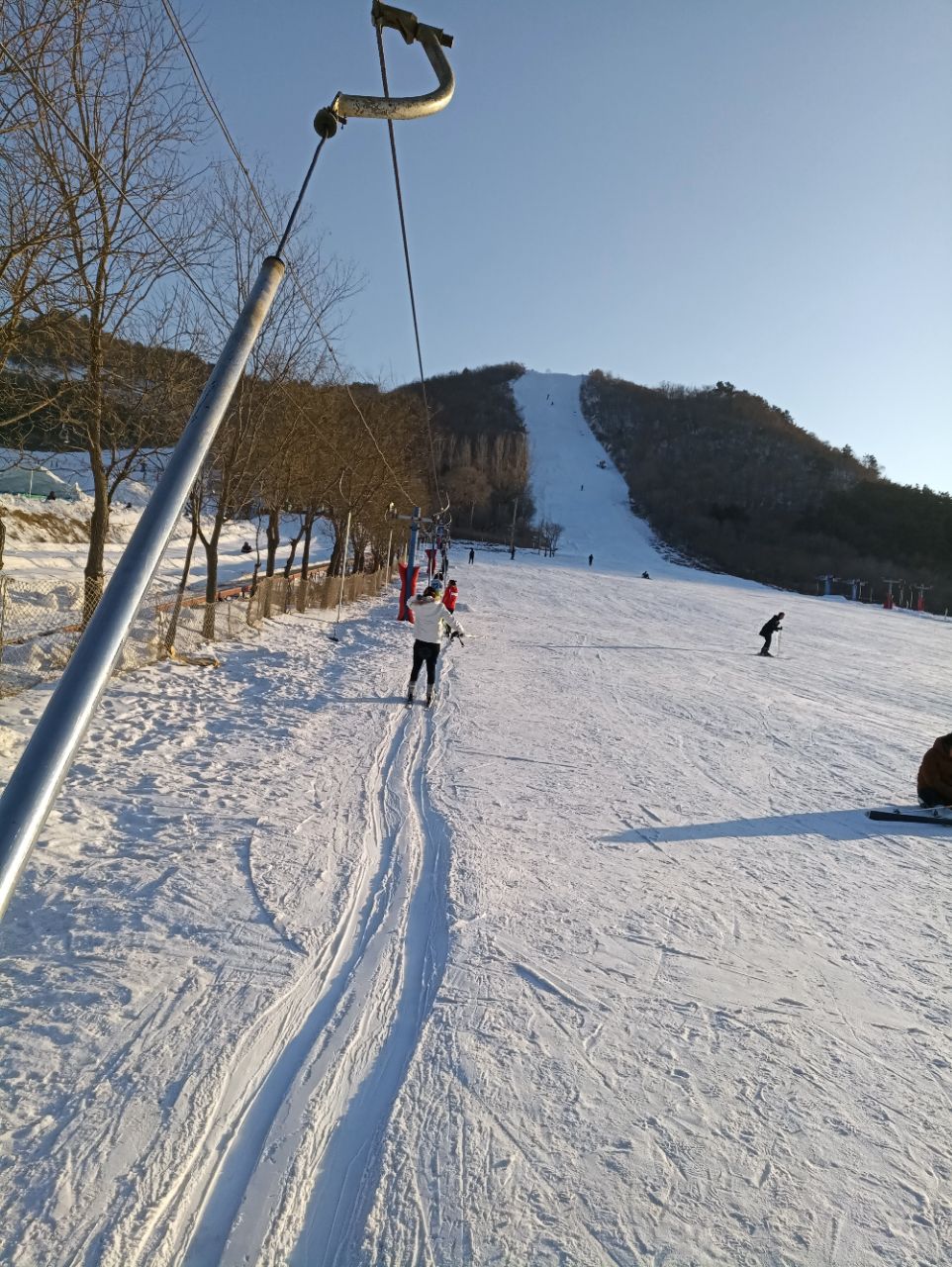 2022年弓长岭滑雪场图片