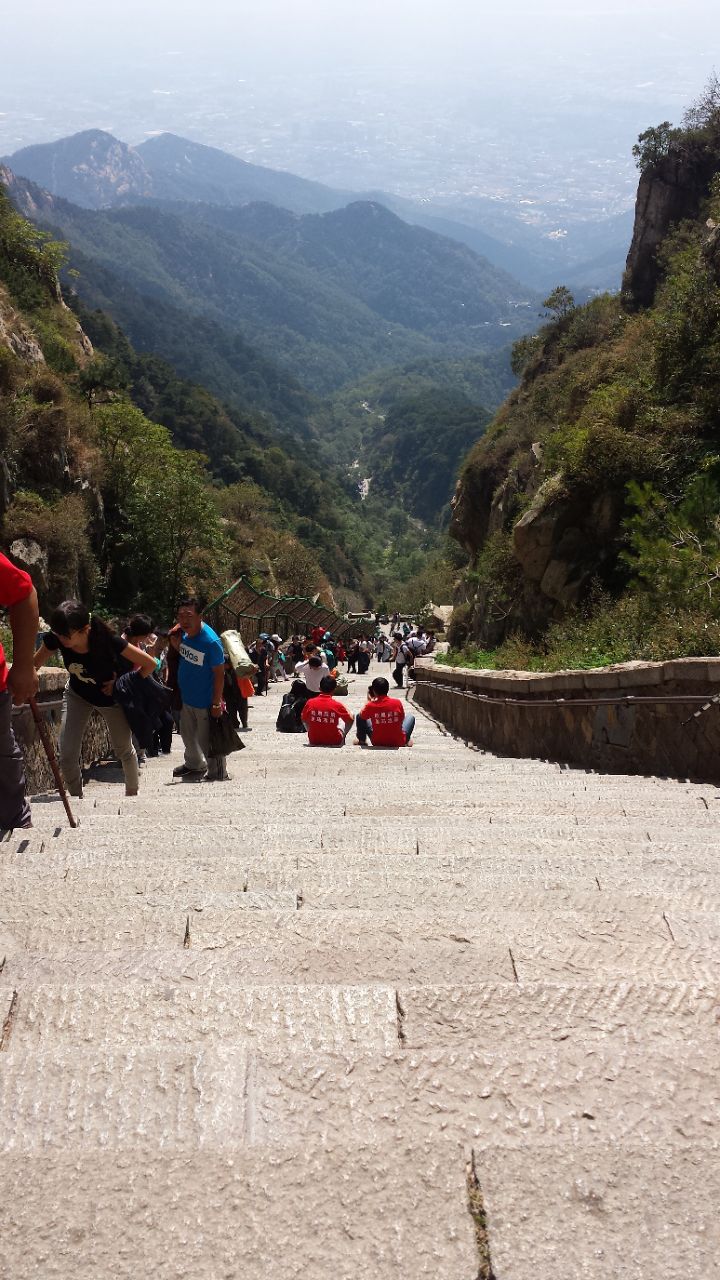 泰山旅游景点(山东泰山旅游景点现在开放吗)