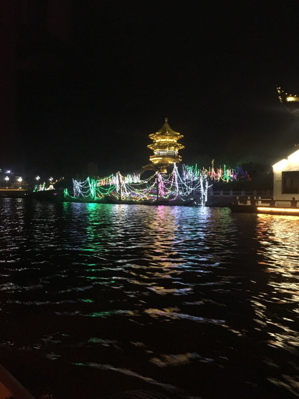 【携程攻略】泰州凤城河画舫游船好玩吗,泰州凤城河画舫游船景点怎么