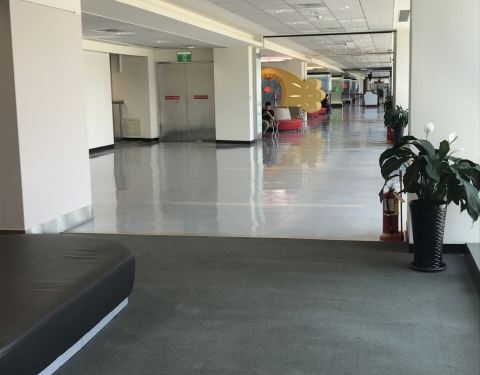 松山机场位置图 10040t000000inrxzB1C3_C_480_375.jpg