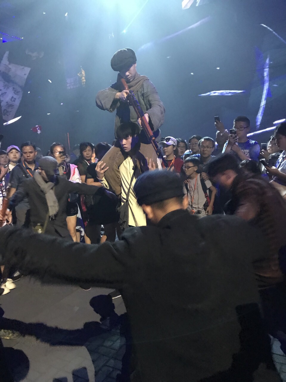 2023《12.12》西安事变演出玩乐攻略,很棒,很震撼的表演! 演员表...【去哪儿攻略】