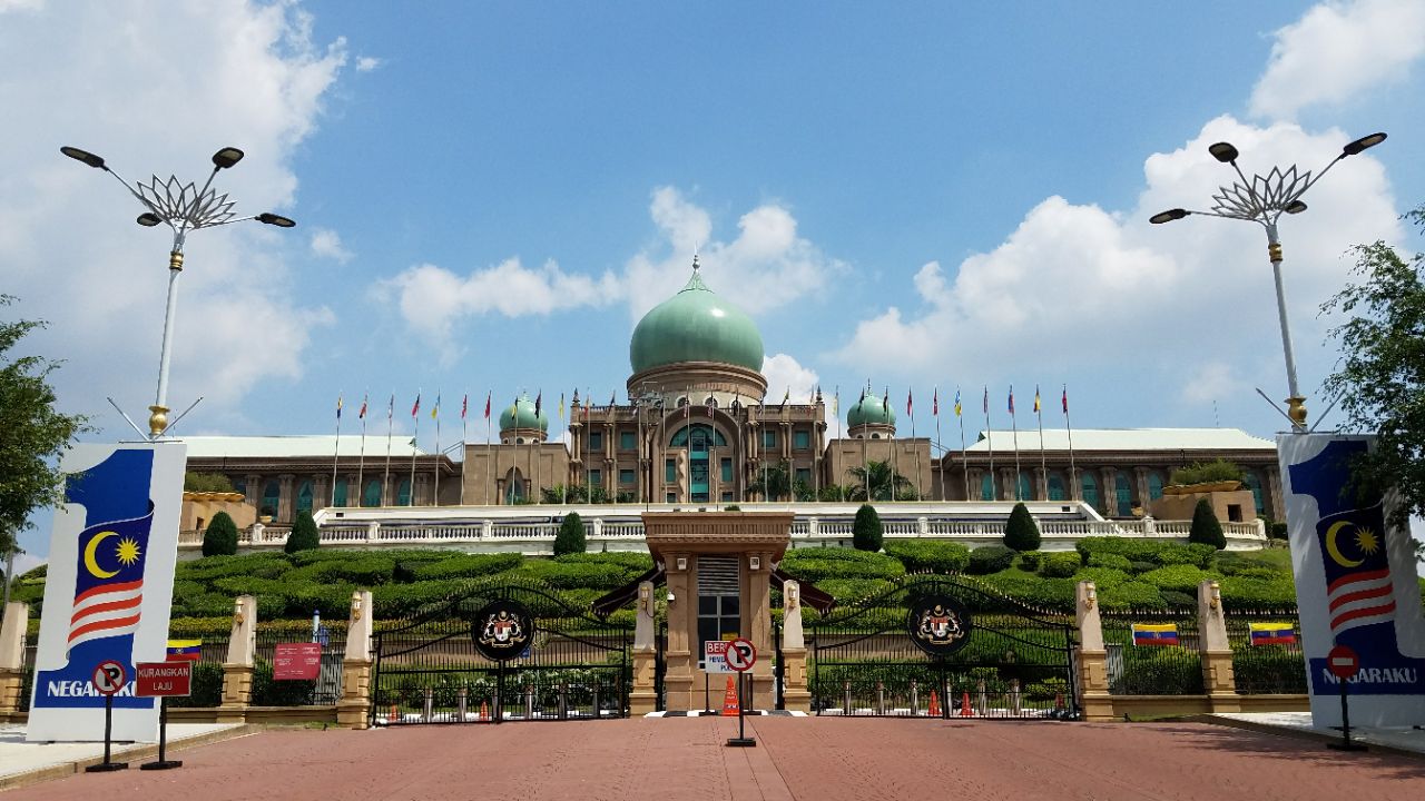 【携程攻略】吉隆坡布城景点,太子城,也有称之为布城,应该算的上是