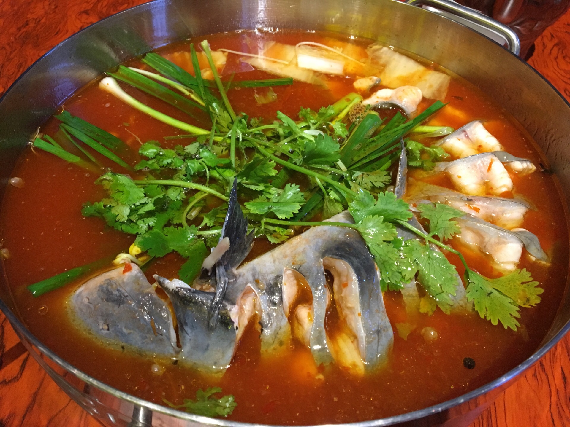 酸汤鱼真的好吃,还多加了一份鱼下去,其它菜也很好吃,下次去了贵阳