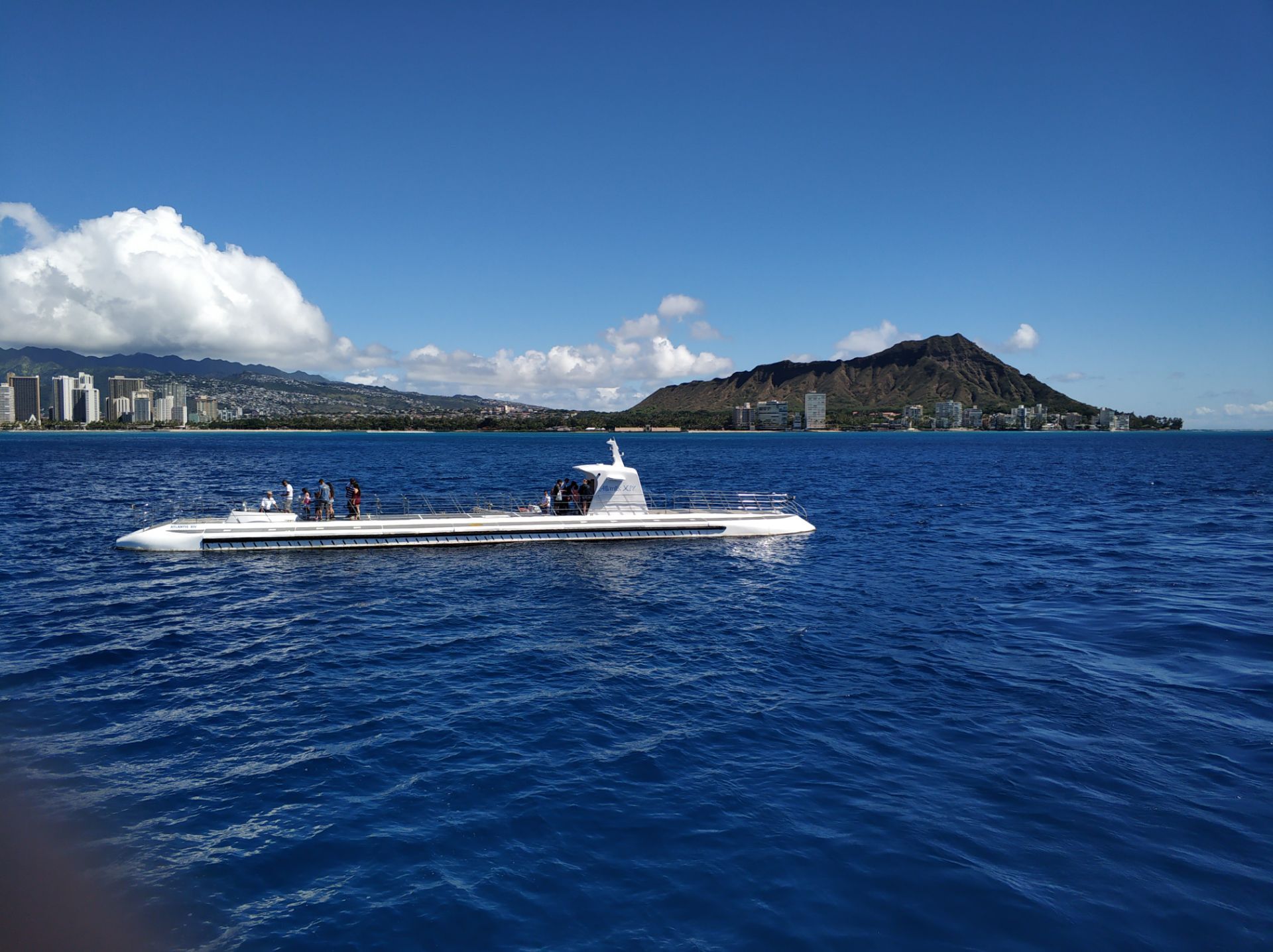 亚特兰蒂斯号潜水艇