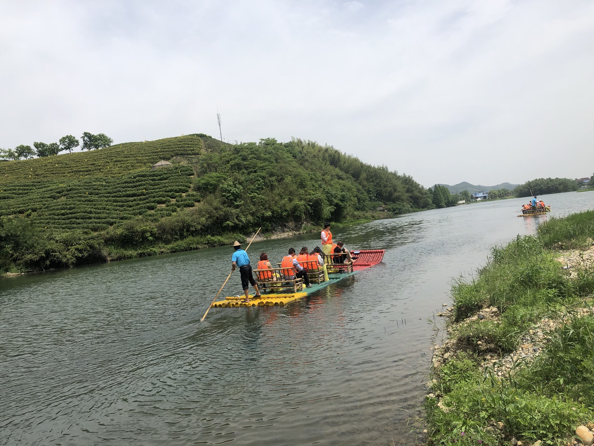 安吉黄浦江源漂流