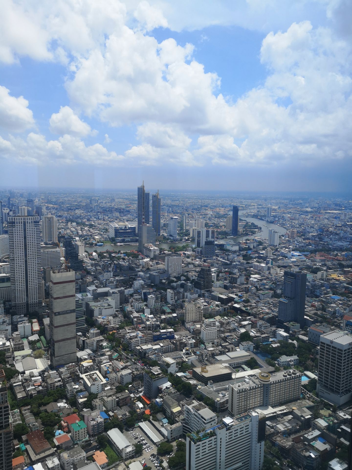 王权云顶大厦玻璃观景台