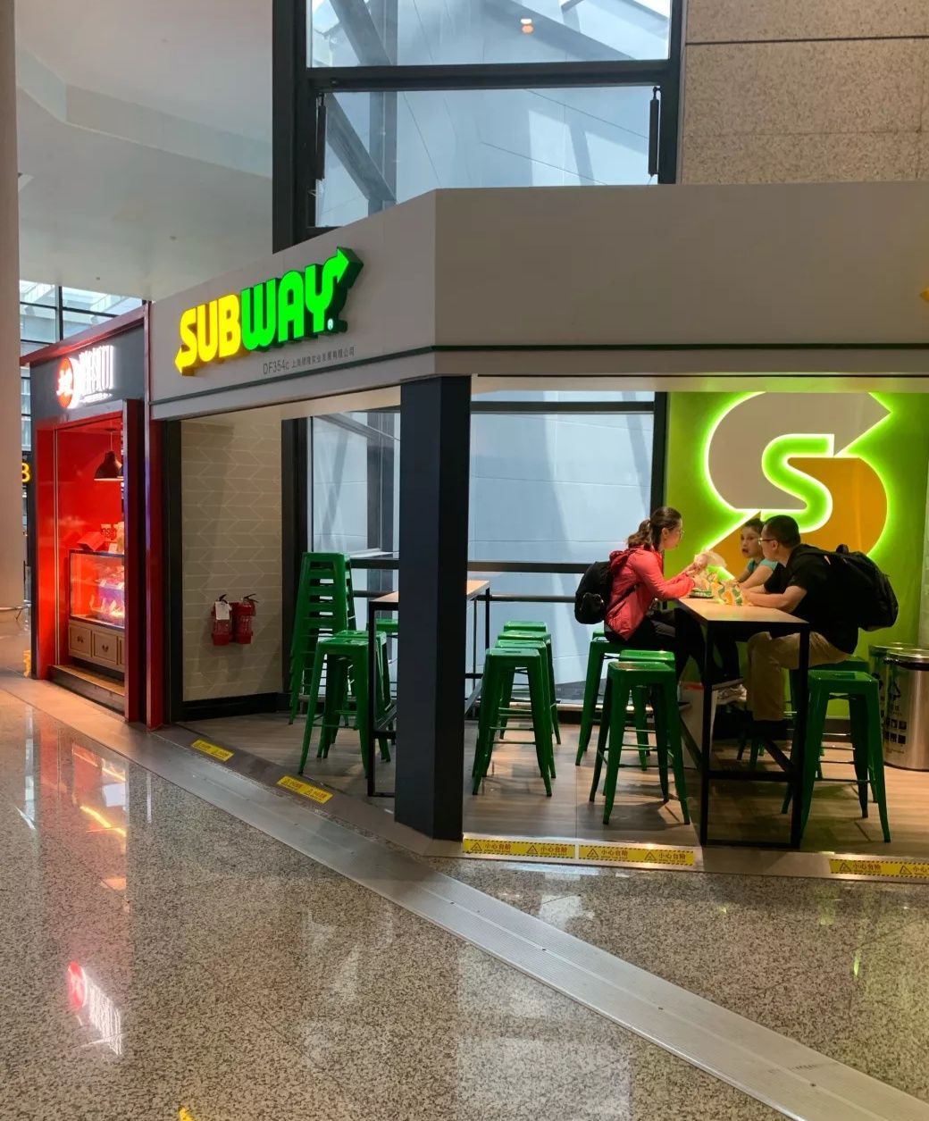 上海赛百味(虹桥机场店)好吃吗,赛百味(虹桥机场店)味道怎么样,环境