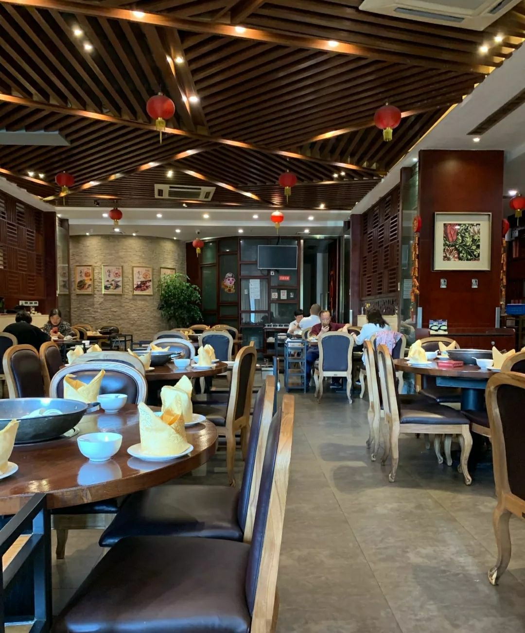 粤顺餐馆(朝晖店)