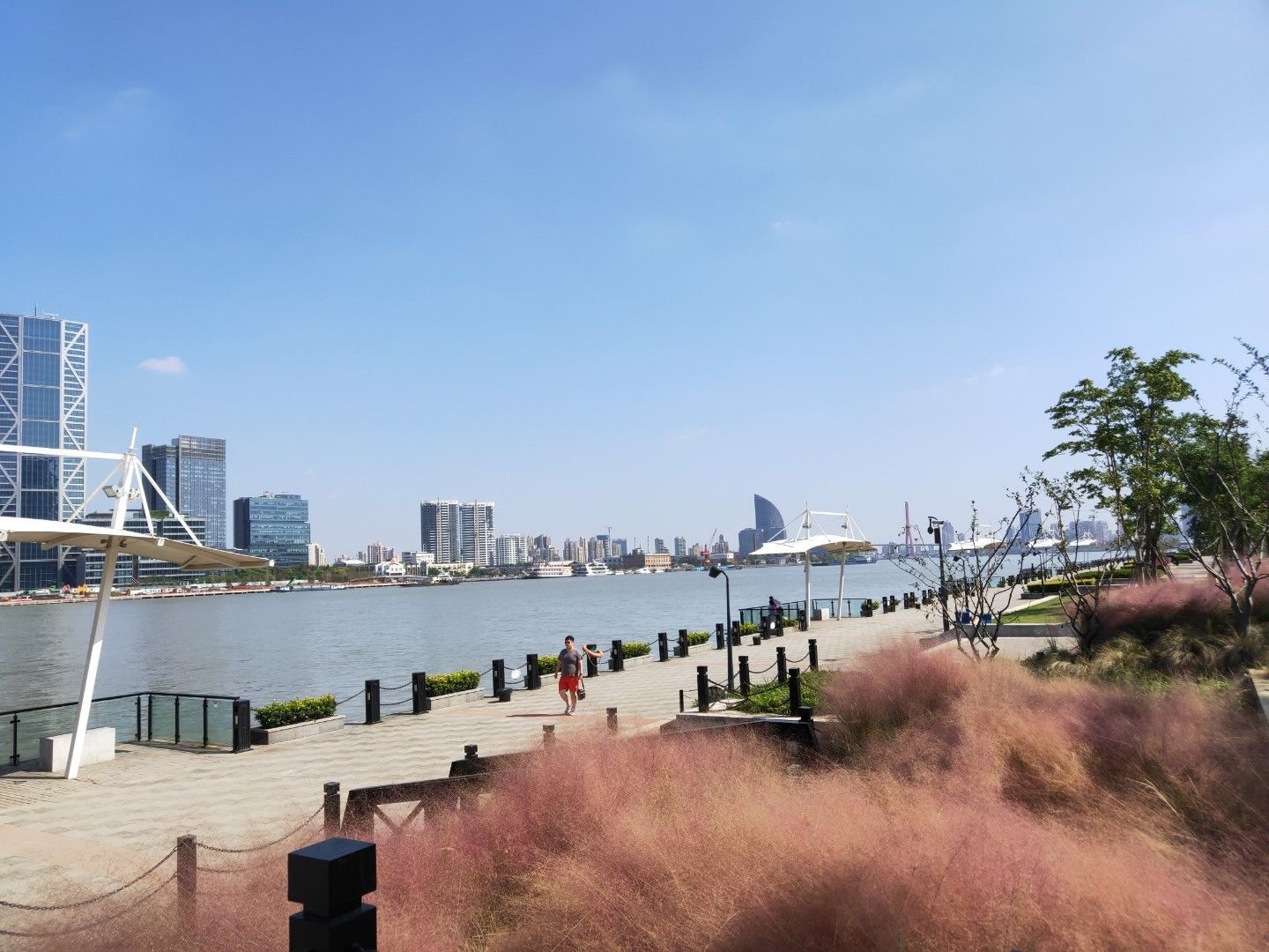 上海船厂滨江绿地