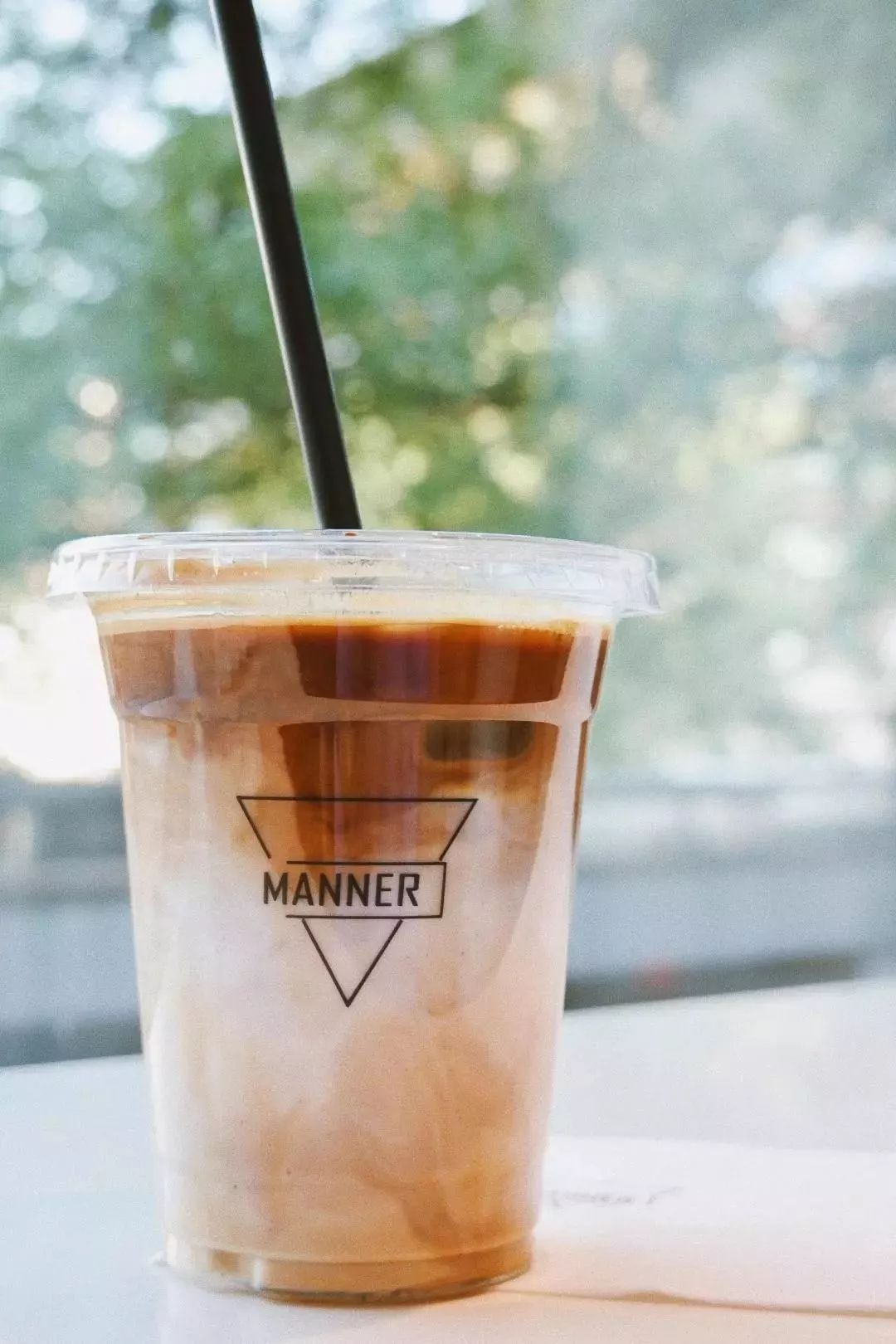 【携程美食林】北京Manner Coffee(华贸B1店)餐馆,15-20元/杯的价格,自带杯子还减5元。早上就能买到性价比这么高的咖…