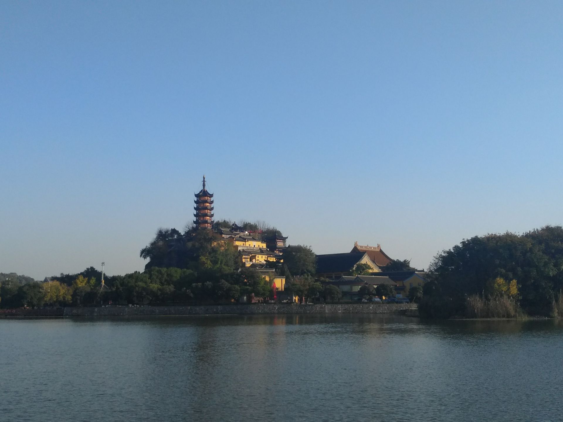 金山湖游乐天地