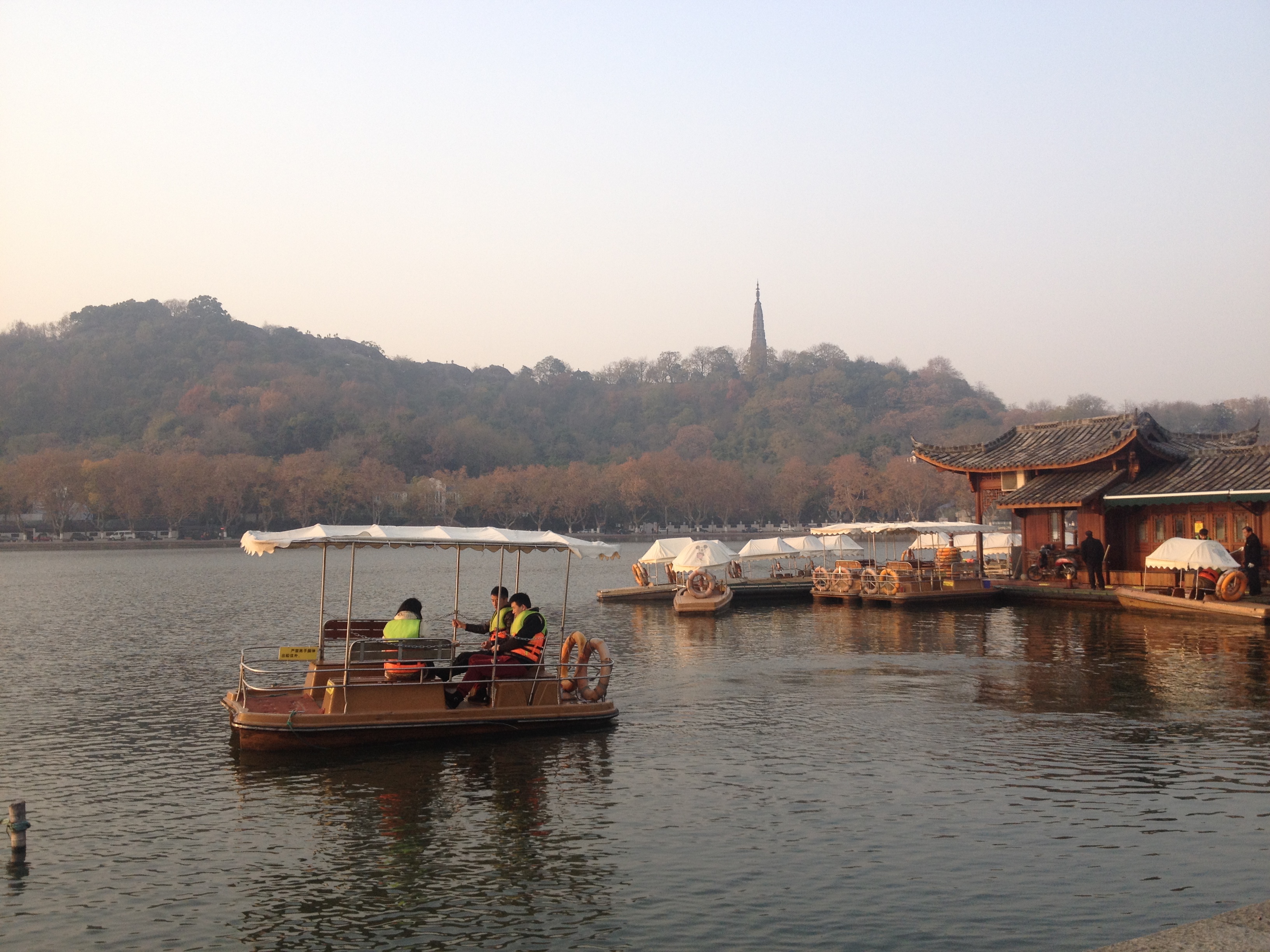 【攜程攻略】杭州西湖適合朋友出遊旅遊嗎,西湖朋友出遊景點推薦/點評