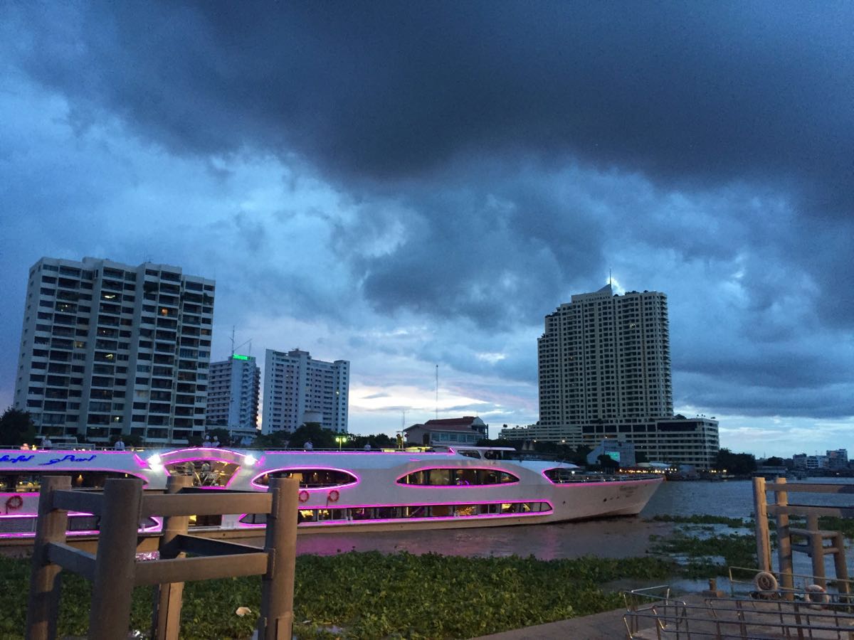 河城码头river city pier