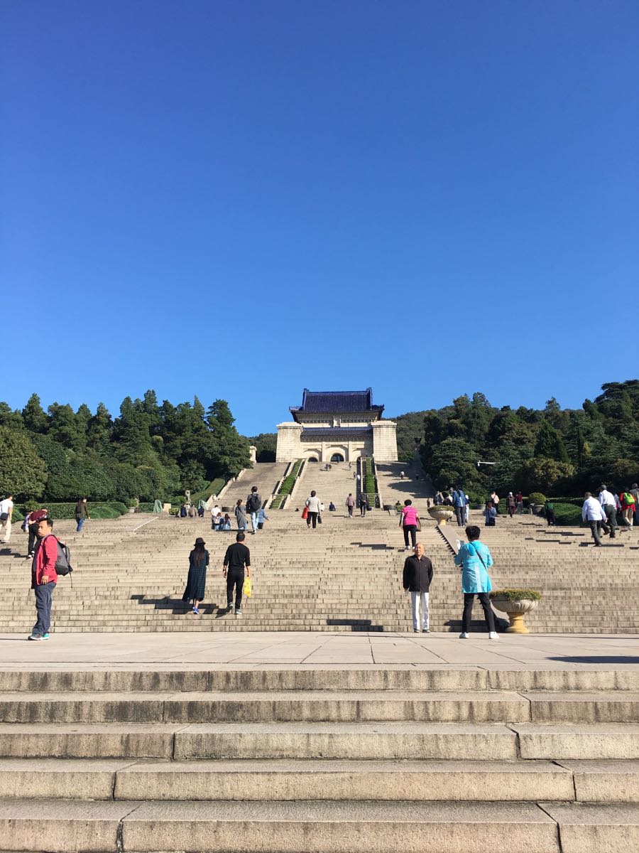 【携程攻略】南京中山陵园风景区景点,适合带上父母周末去溜达溜达