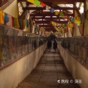 白岩寺旅游景点图片