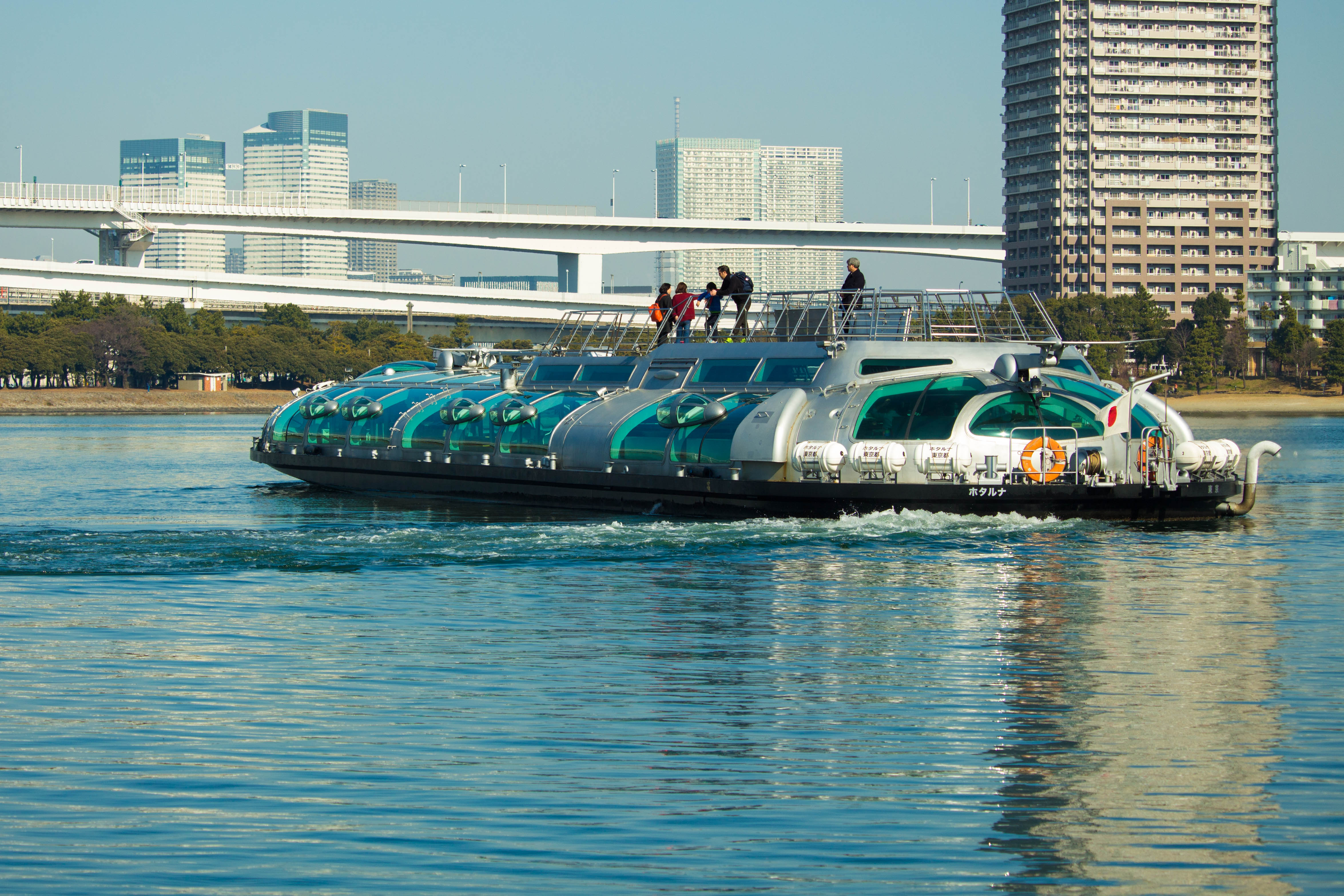 未来号水上巴士观光