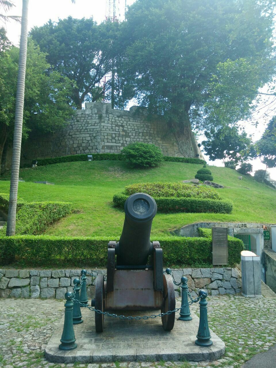 澳門東望洋炮臺及燈塔好玩嗎,澳門東望洋炮臺及燈塔景點怎麼樣_點評