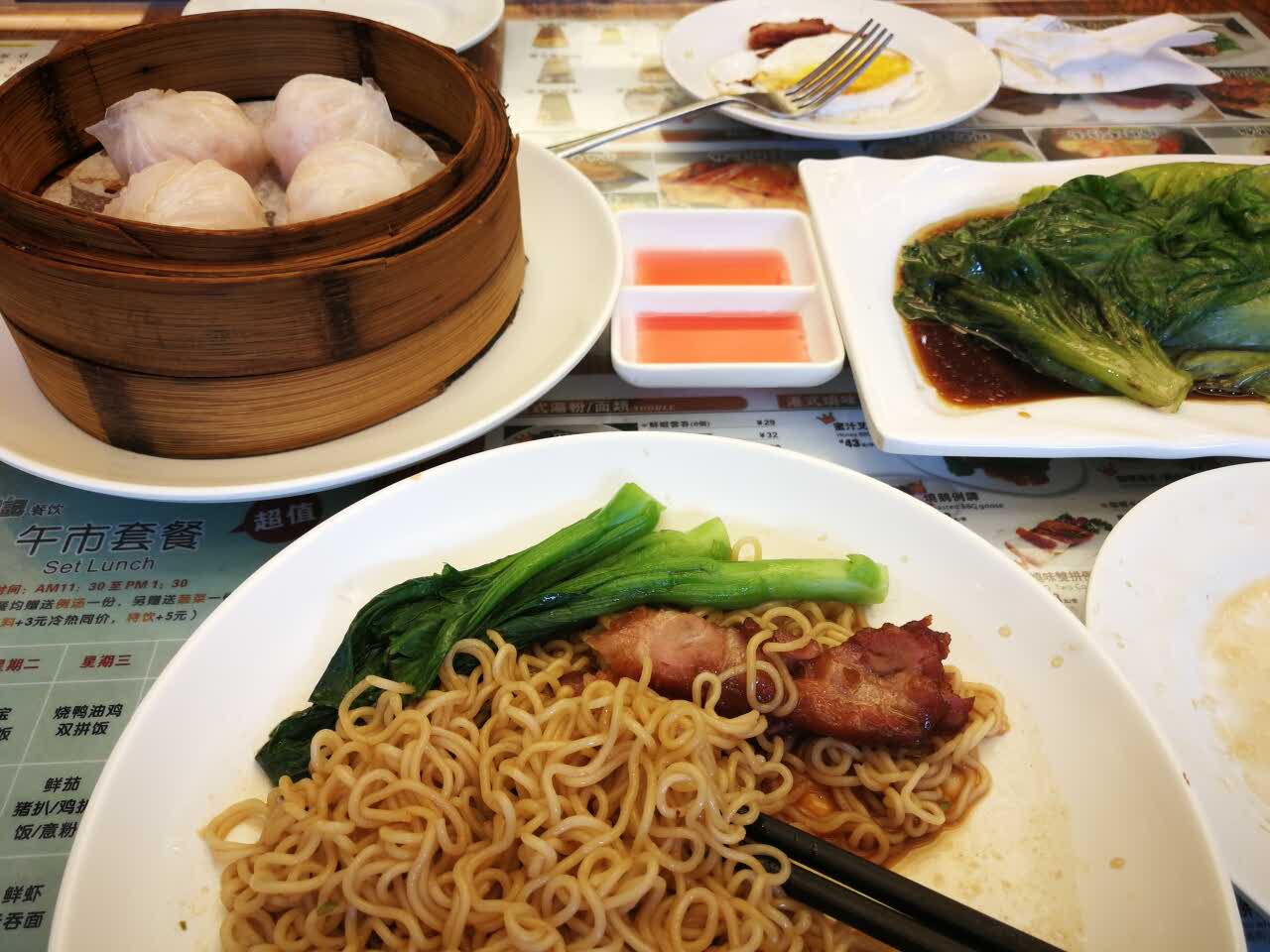 林】杭州香港新记茶餐厅(湖墅南路店)餐馆,最喜欢这里的出前一丁捞面