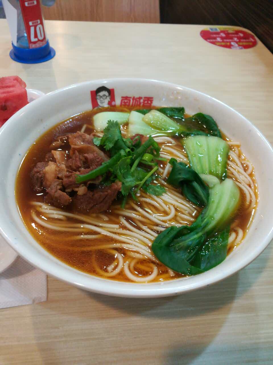 南城香(角门东店)餐馆,肉串最爱,和以前的一个味儿,牛肉面味道也非常