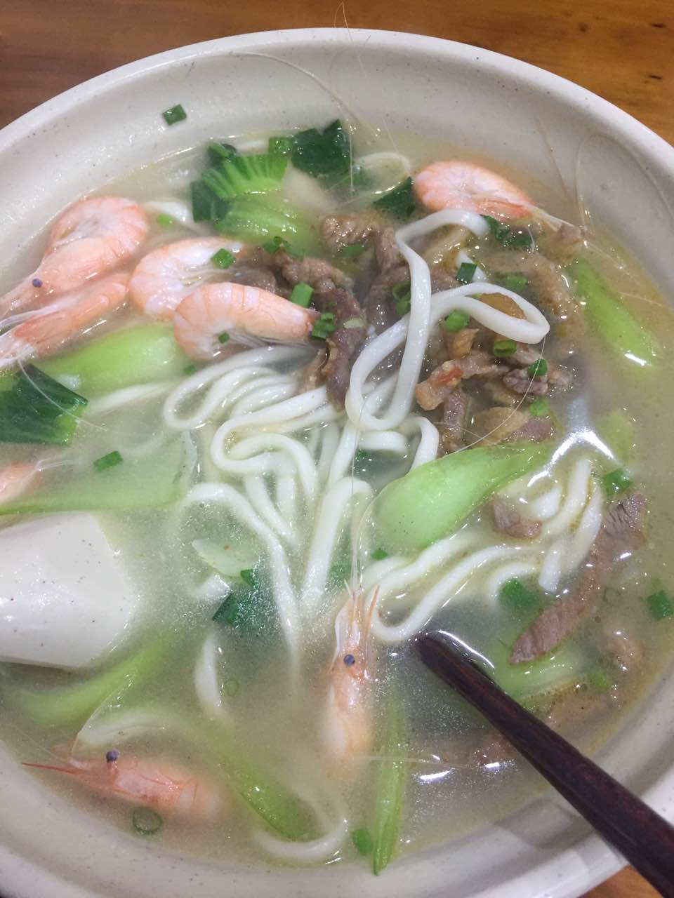 面道赞宁海海鲜面馆