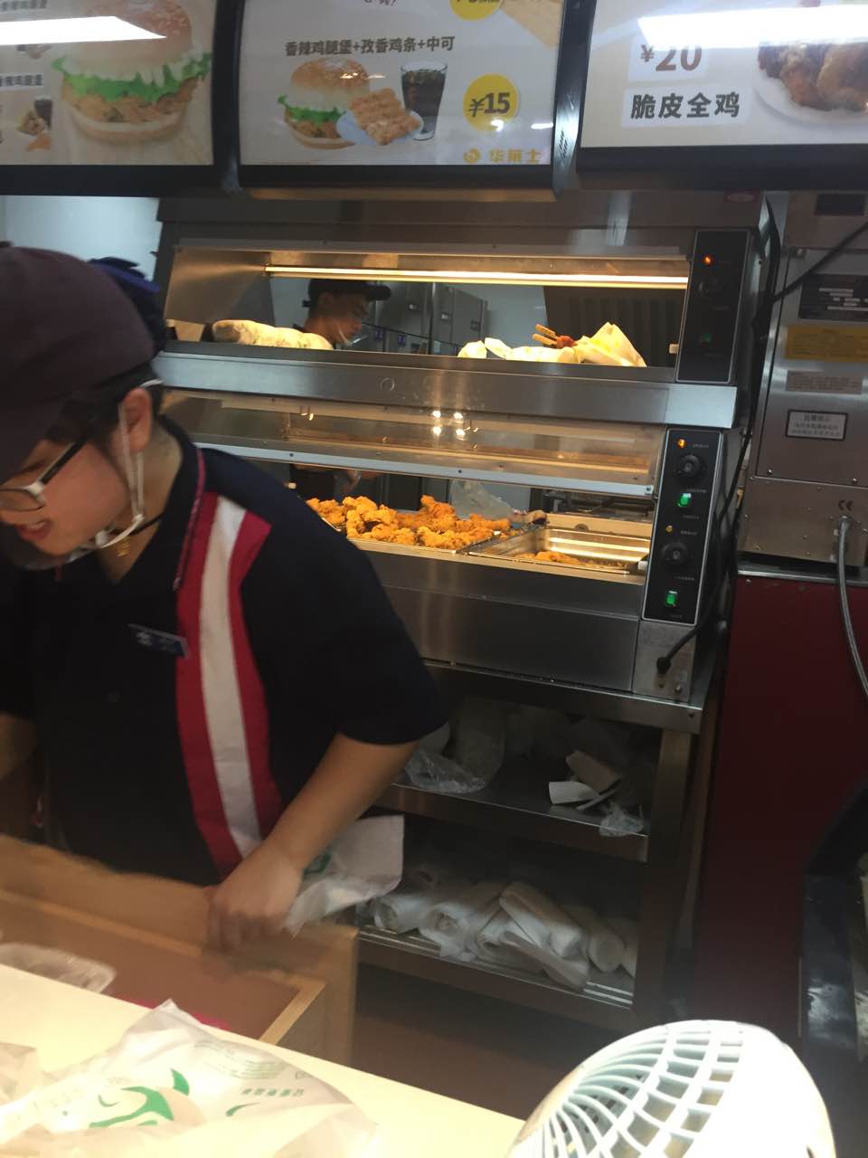 2021华莱士·全鸡汉堡(爱琴海购物公园店)美食餐厅,好吃,便宜,服务好