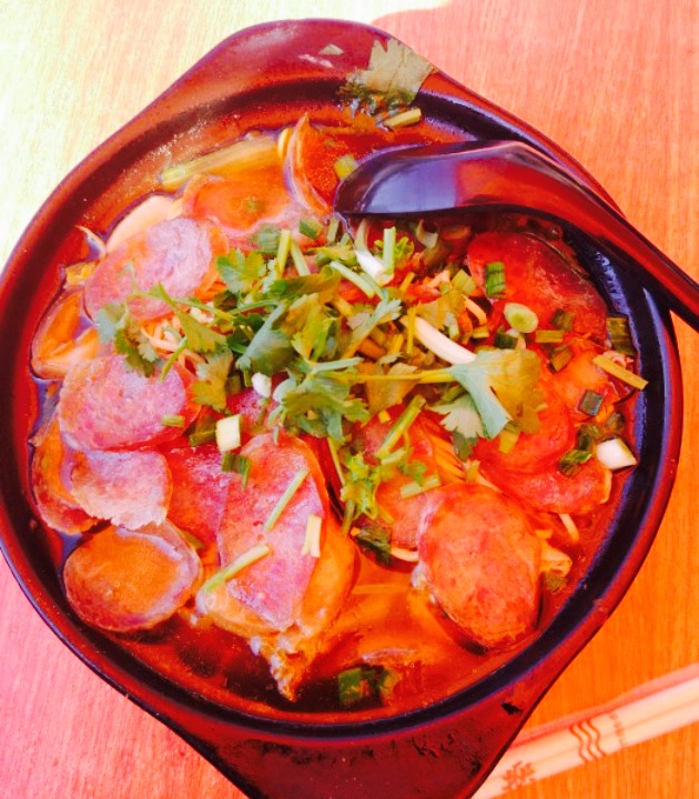 扣嫂砂锅 东北菜 直线距离 100m