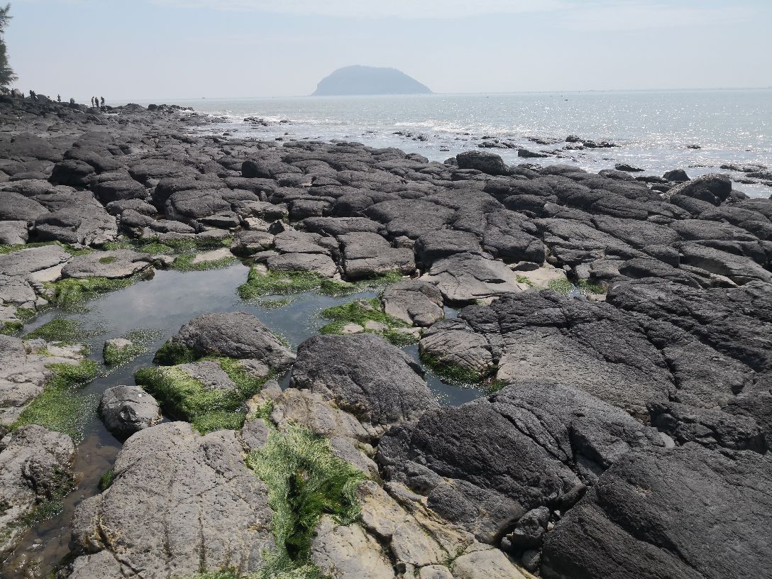 2019火山島旅遊休閒度假區遊玩攻略,通往火山島景區正在建設一條.