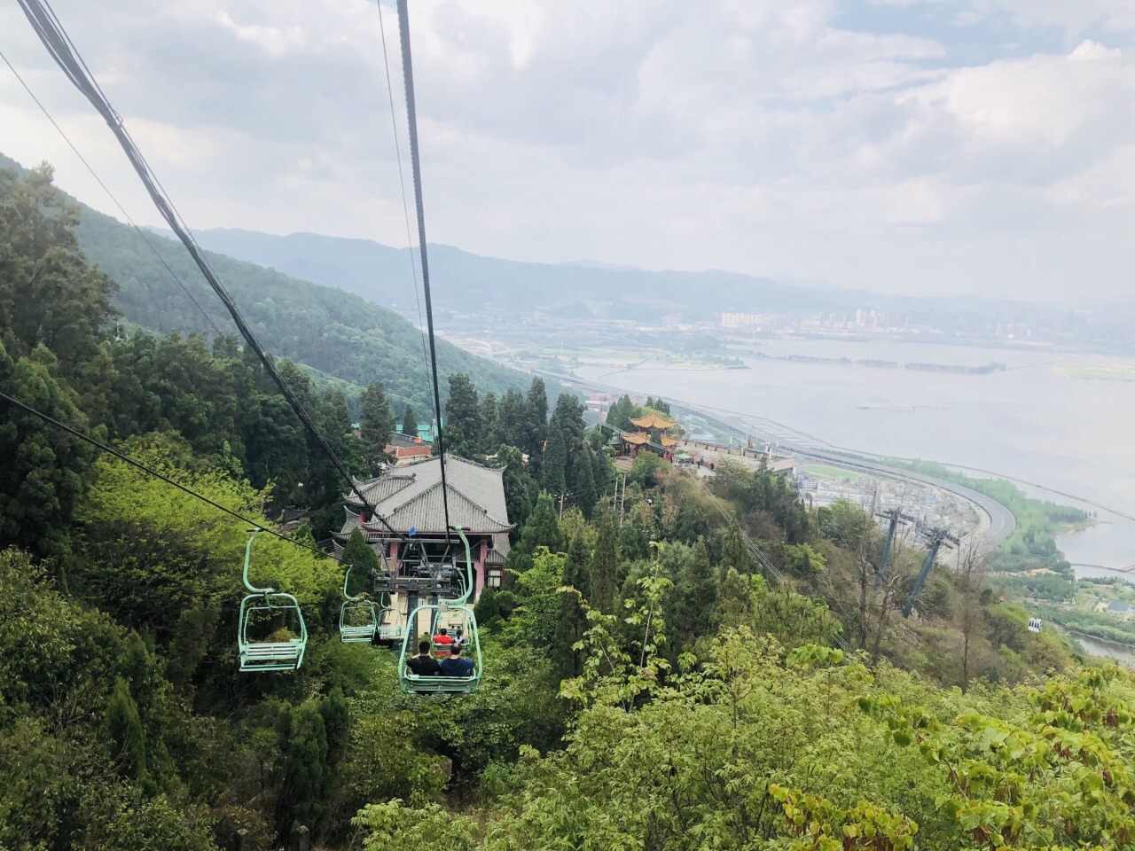 昆明石林 滇池 龙门 西山国家级风景名胜区一日游【游石林|耍西山|登