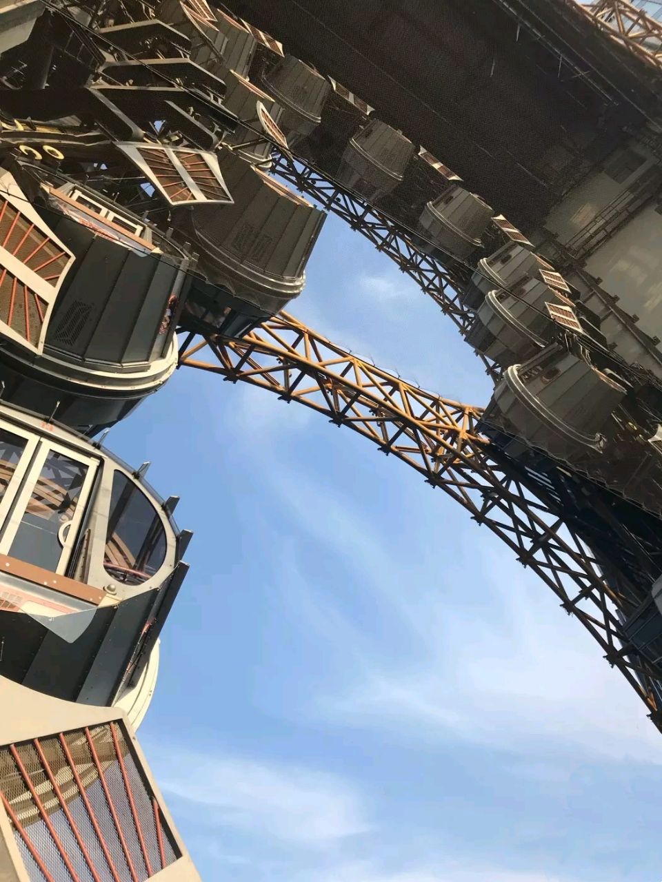 评论详情影汇之星八字摩天轮澳门的热门地标性建筑,它也是全球最高的