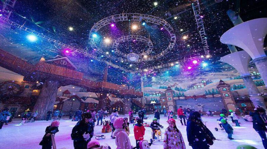 际华园滑雪馆