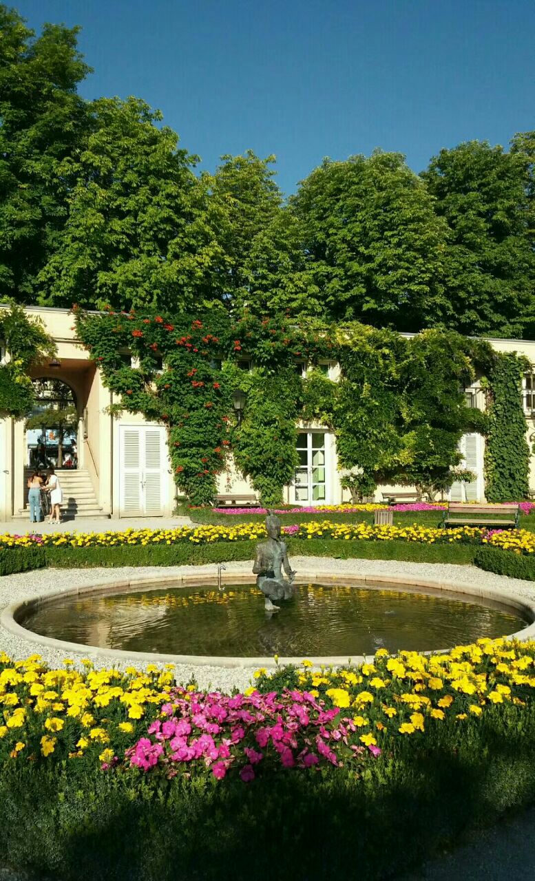 米拉贝尔宫殿和花园