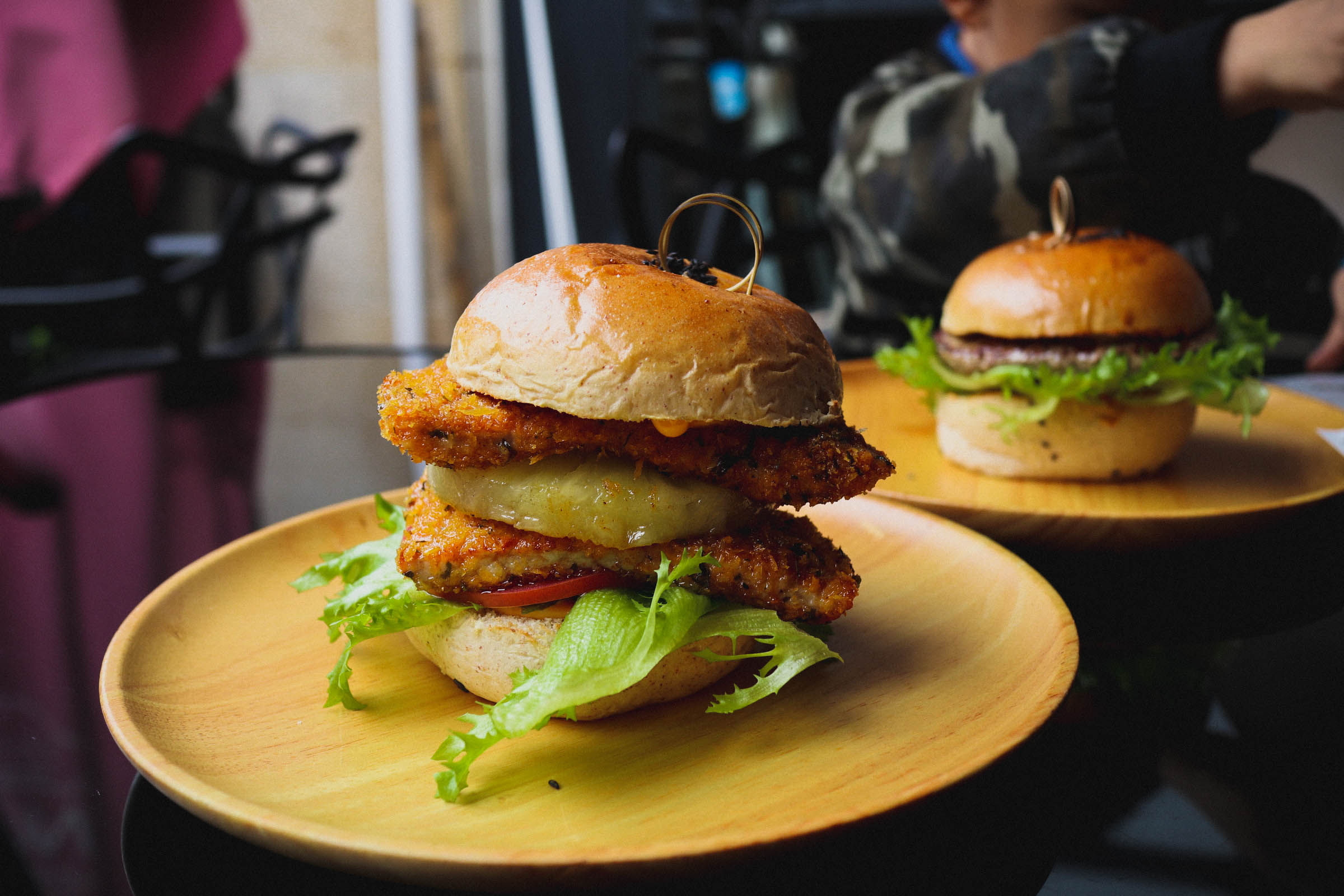 龙治汉堡(中华城店)