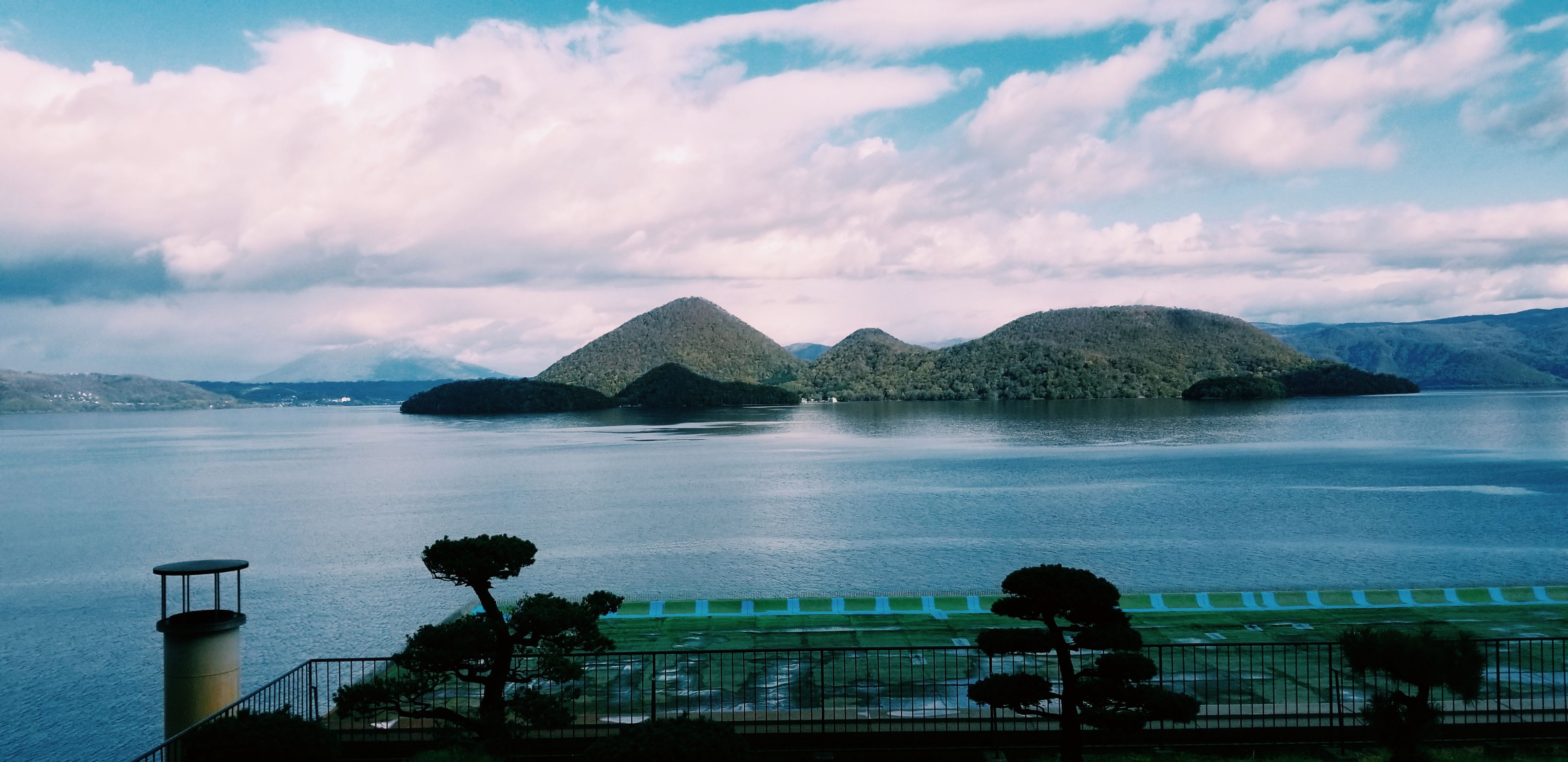 知道洞爷湖是因为银魂,这里没有阿银只有风景如画的洞爷湖.