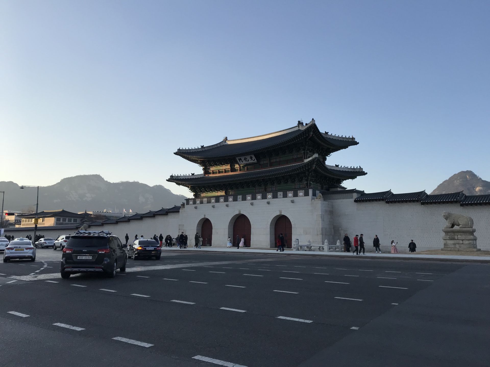 首尔光化门广场攻略,首尔光化门广场门票/游玩攻略/地址/图片/门票价格【携程攻略】