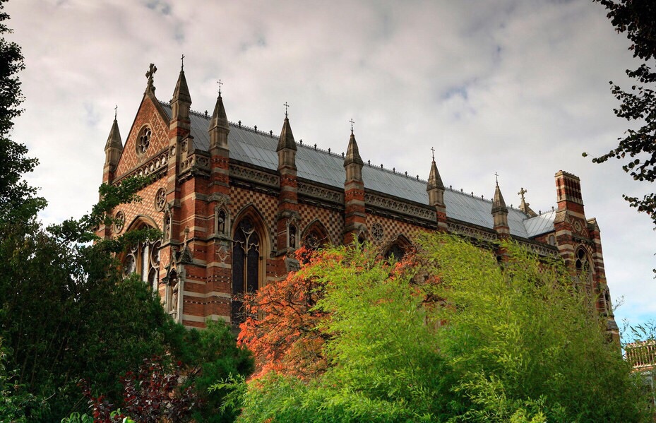 牛津布鲁克斯大学