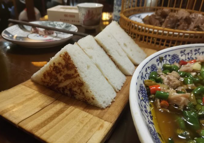 【攜程美食林】重慶楊記隆府(解放碑總店)餐館,到武漢的第一頓,鎖定來