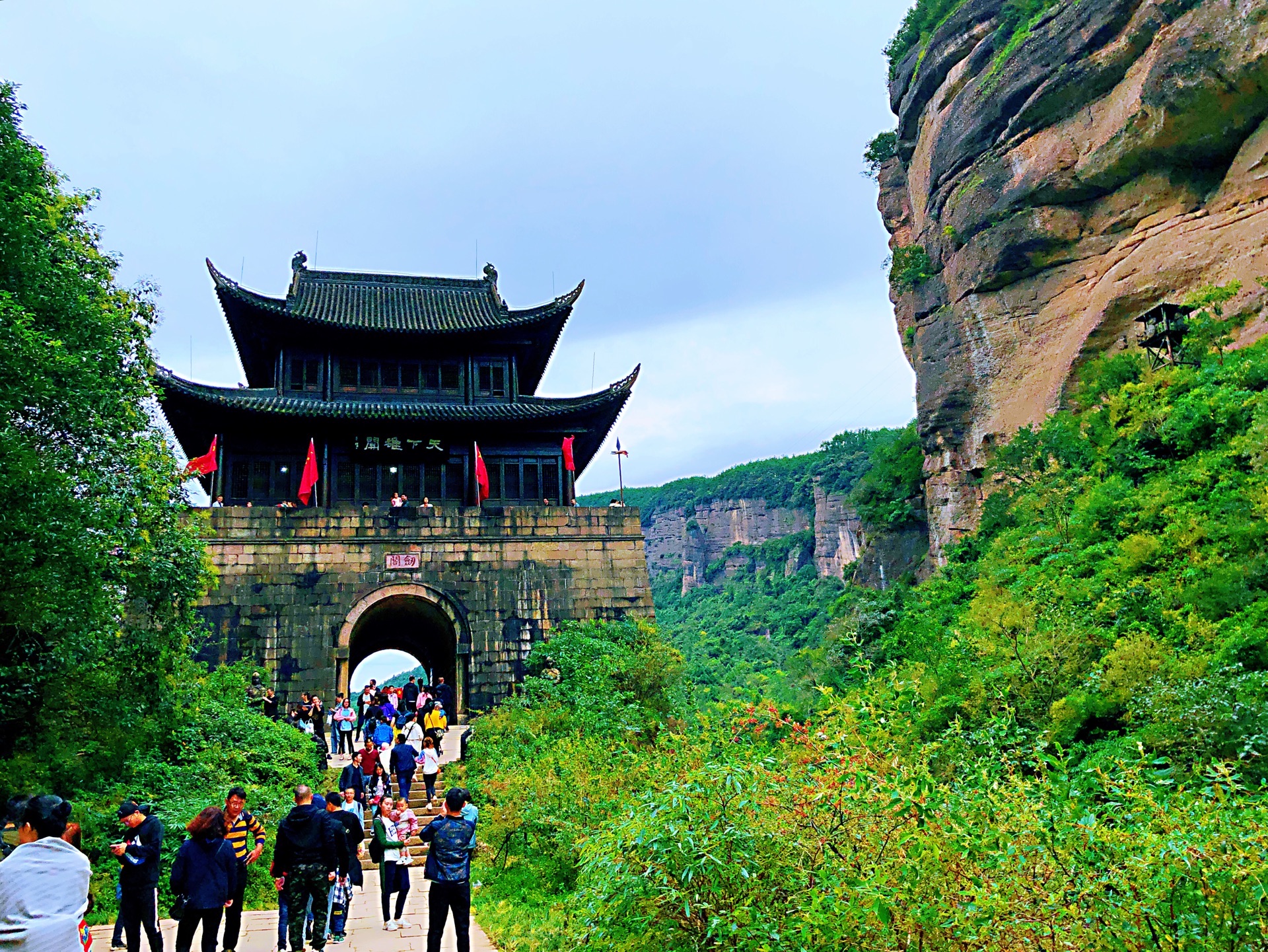 【携程攻略】剑阁剑门关景点,来到著名的剑门关风景区时,留在记忆中的
