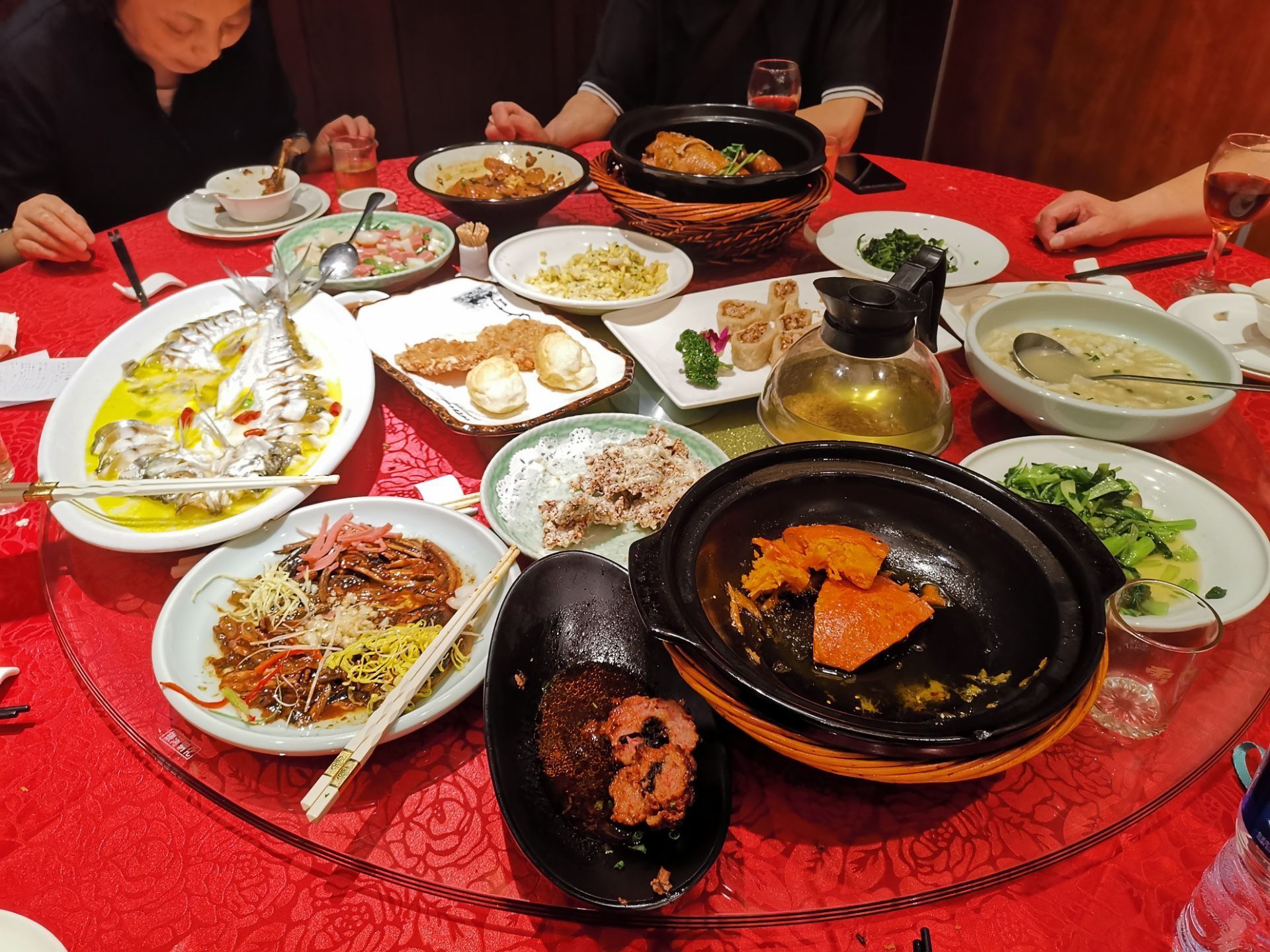 林】湖州状元楼酒店餐馆,一如既往地好吃,7个人点了一桌菜也就600多