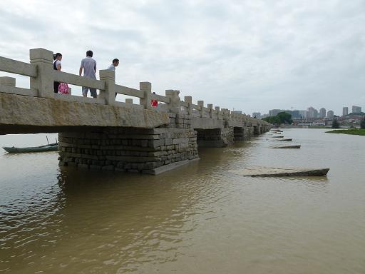 洛陽橋