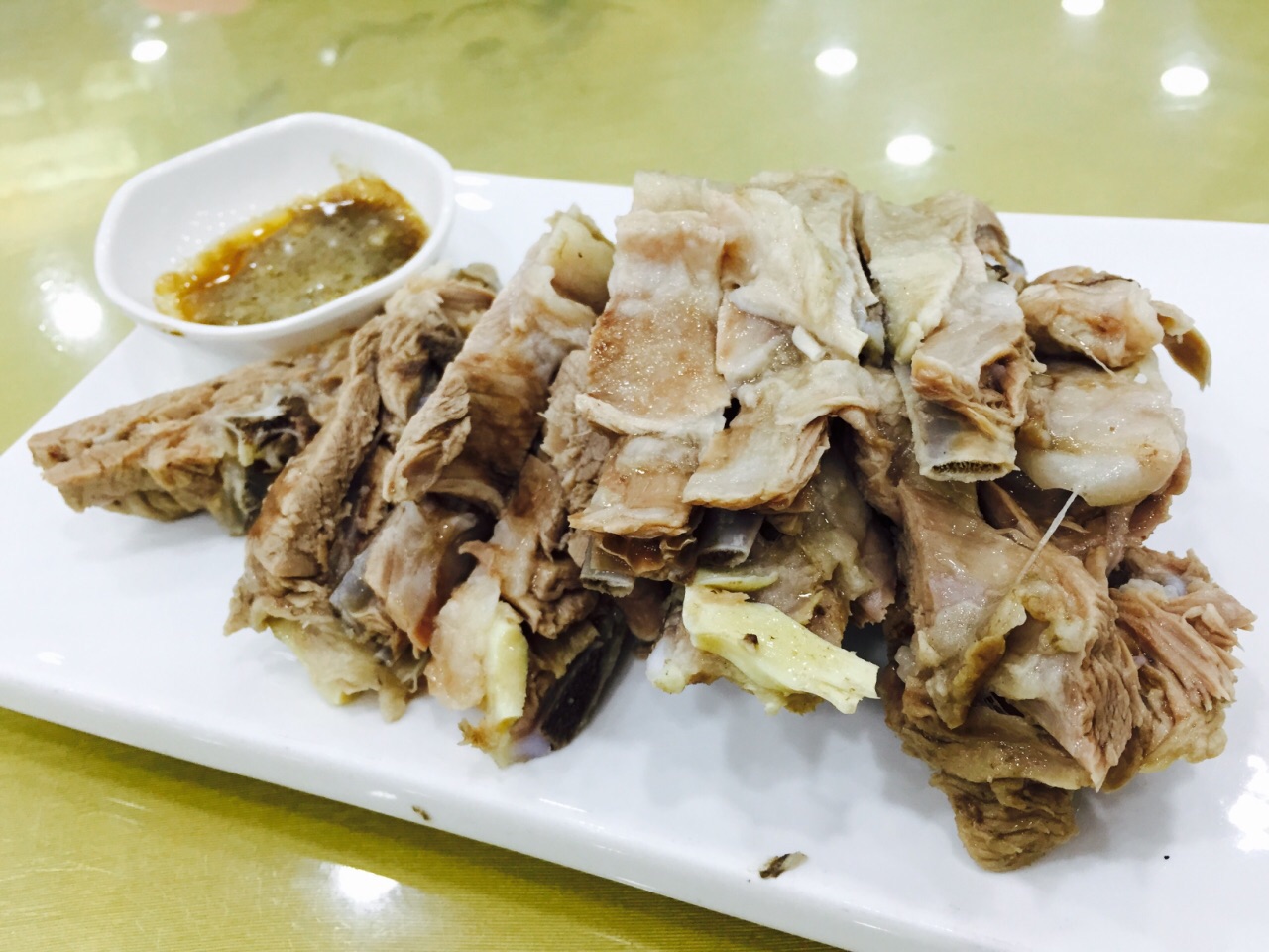 马老六清真餐饮(通渭路店)