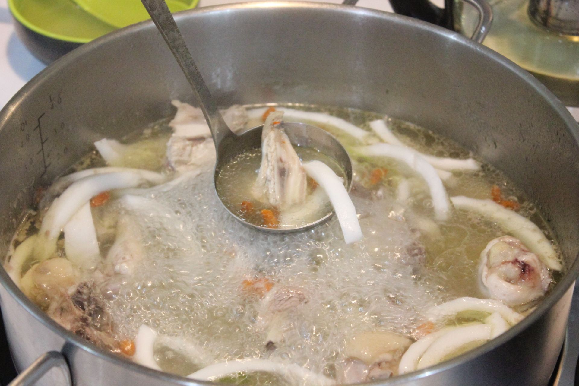 嗲嗲的椰子鸡(明珠广场店)