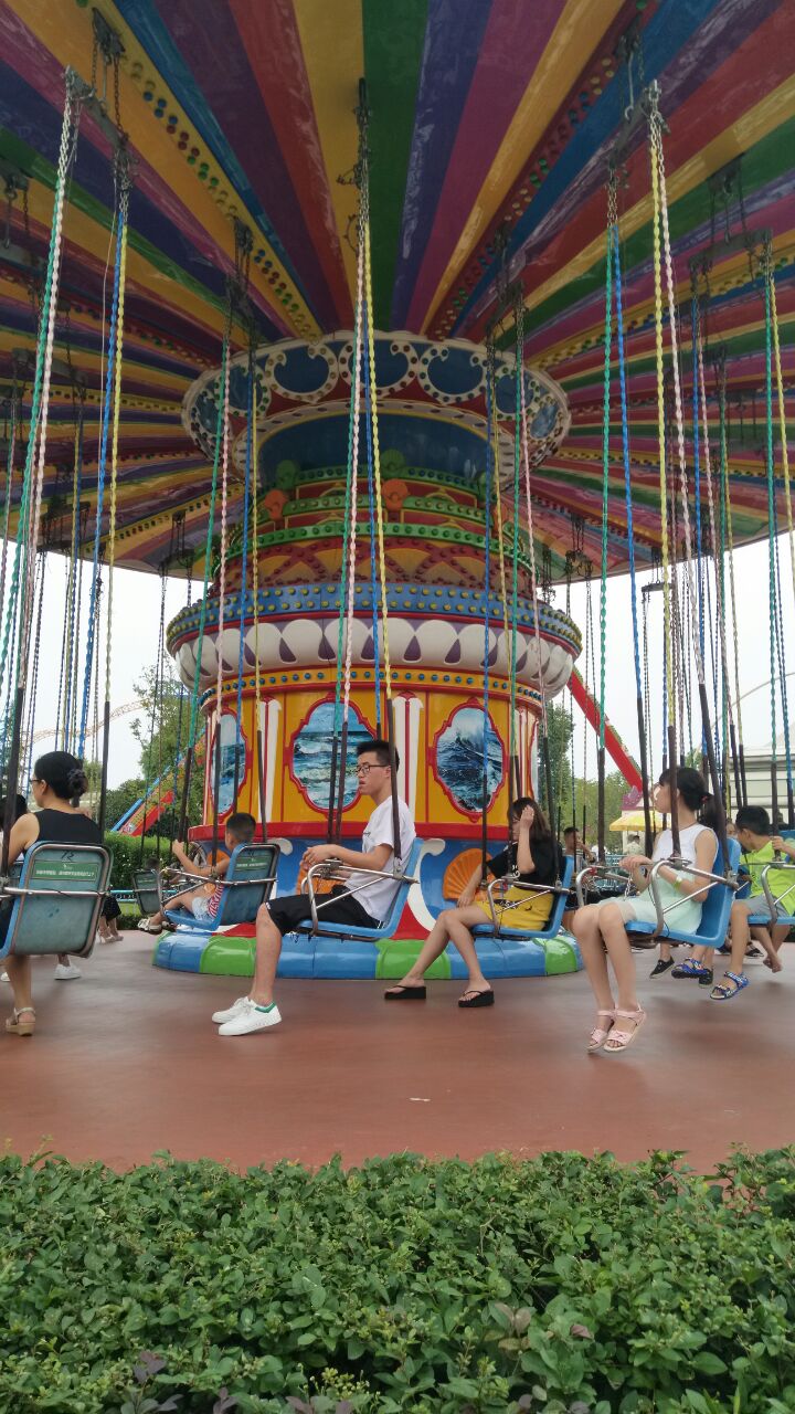 國色天鄉陸地樂園