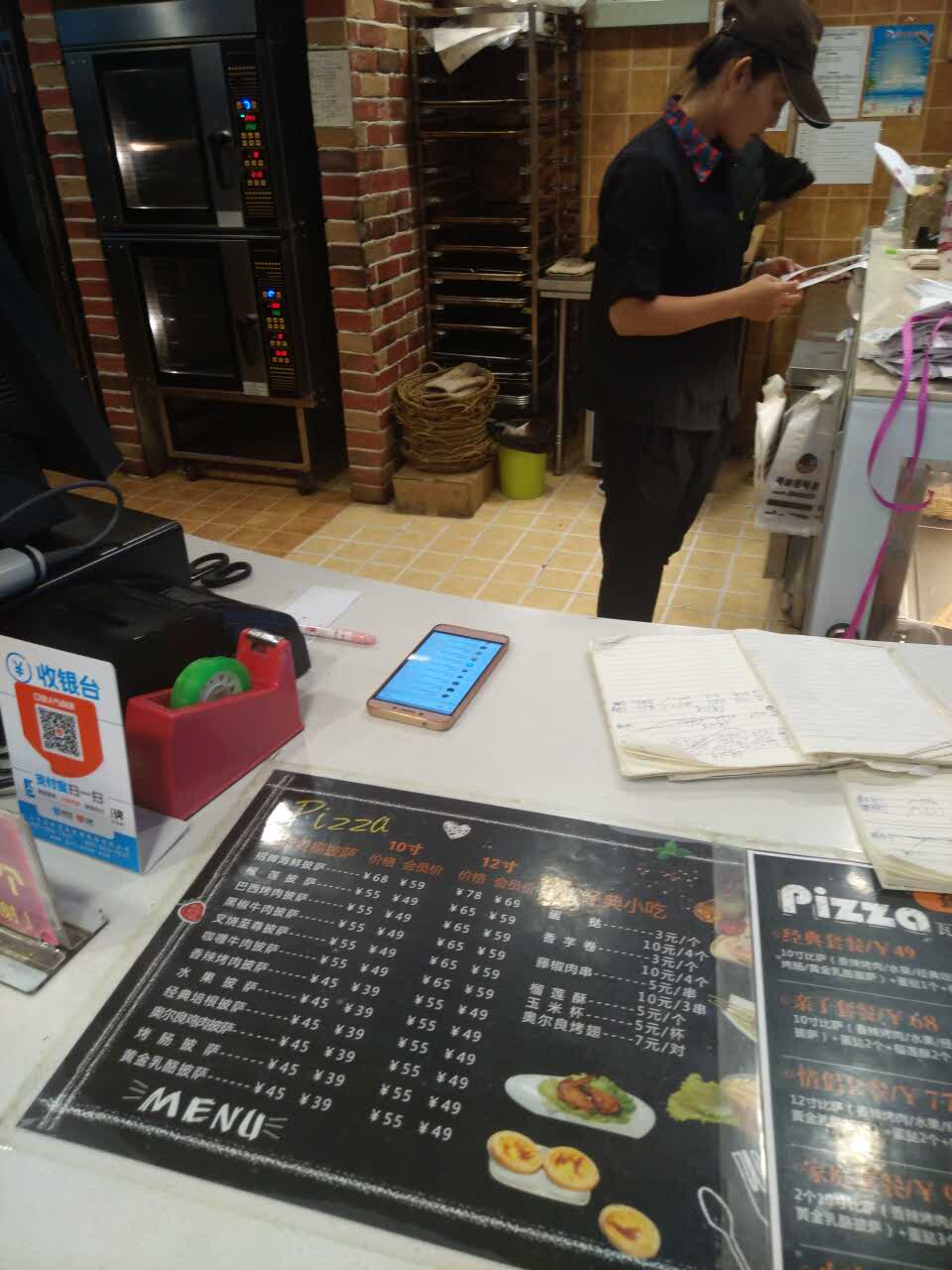 瓦萨里披萨店图片