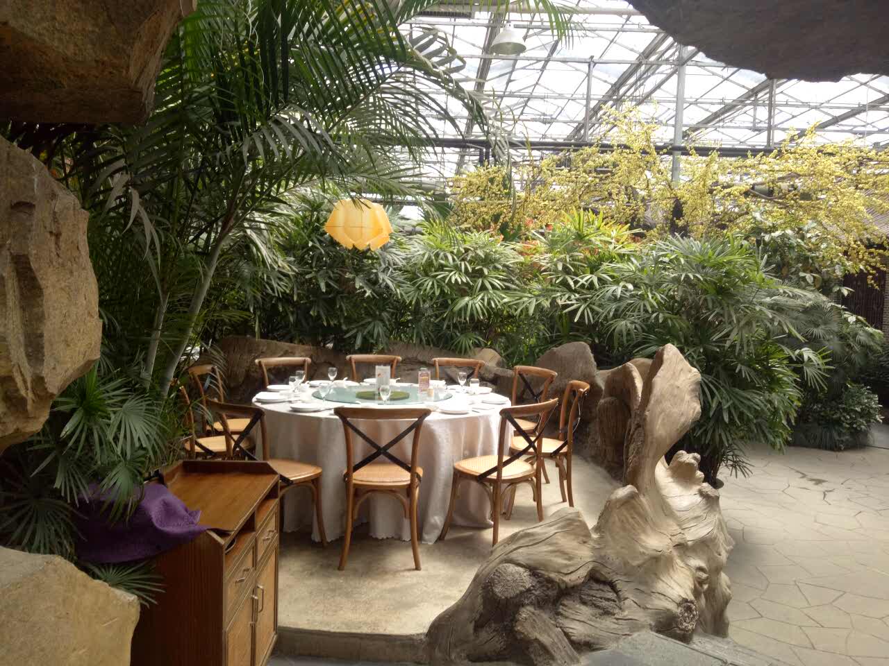 月潭温泉度假村