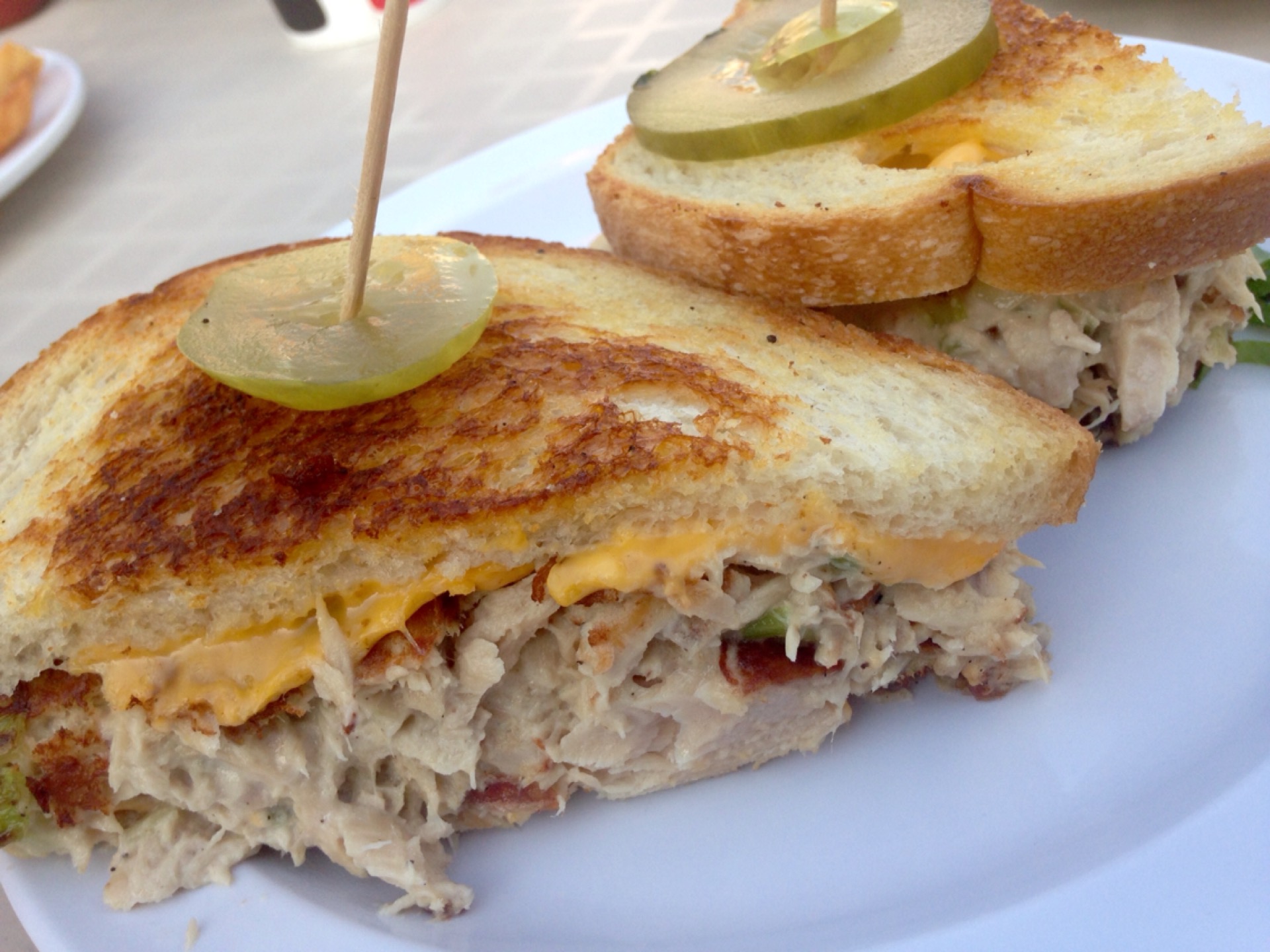 the tuna melt is pretty good.
