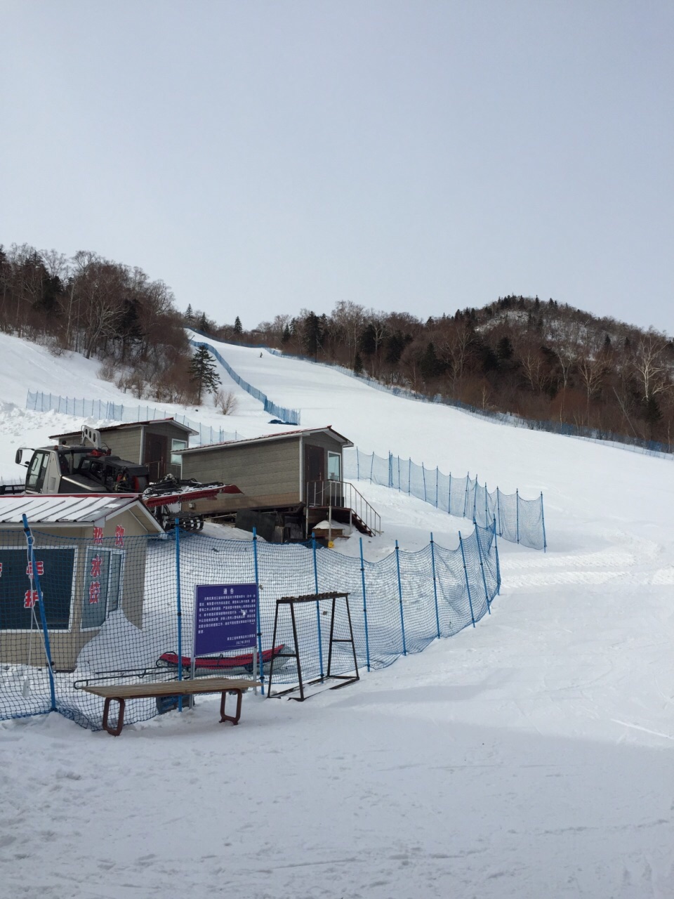 亞布力新體委滑雪場