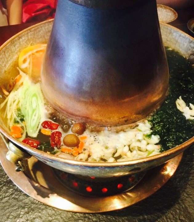 合顺祥店小二老北京炭火锅(红岗店)